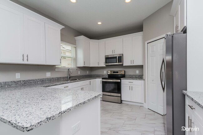 Building Photo - 302 DRUM CT, POINCIANA, FL 34759