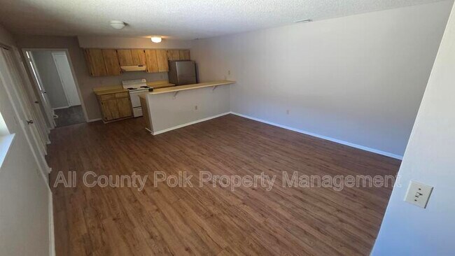 Foto del edificio - 2116 Brandy Pl