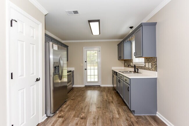 Foto del edificio - 3932 Rock Creek Dr