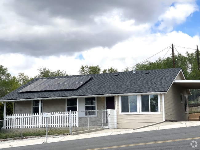 Building Photo - 775 Hood Ave
