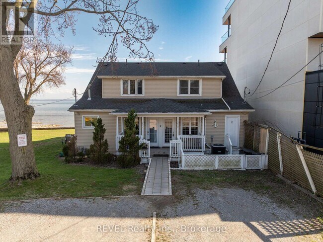 Building Photo - 3819 Terrace Ln