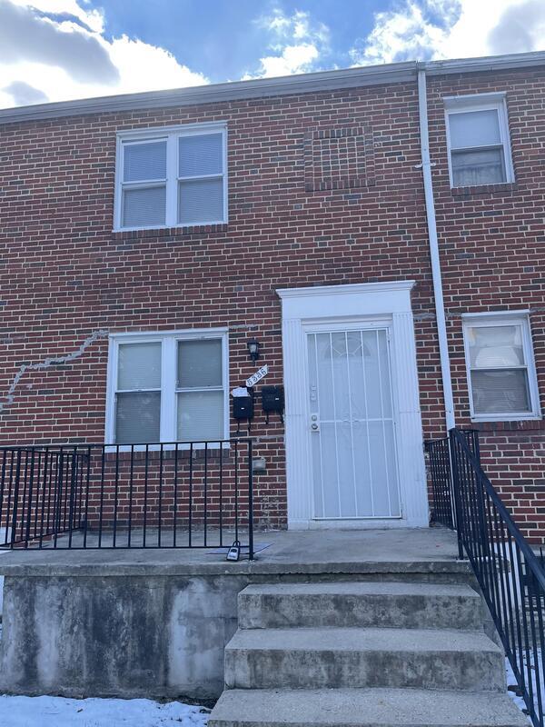 Primary Photo - 5336 Nelson Ave