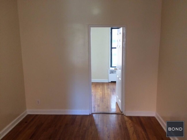 Foto del edificio - 321 E 108th St