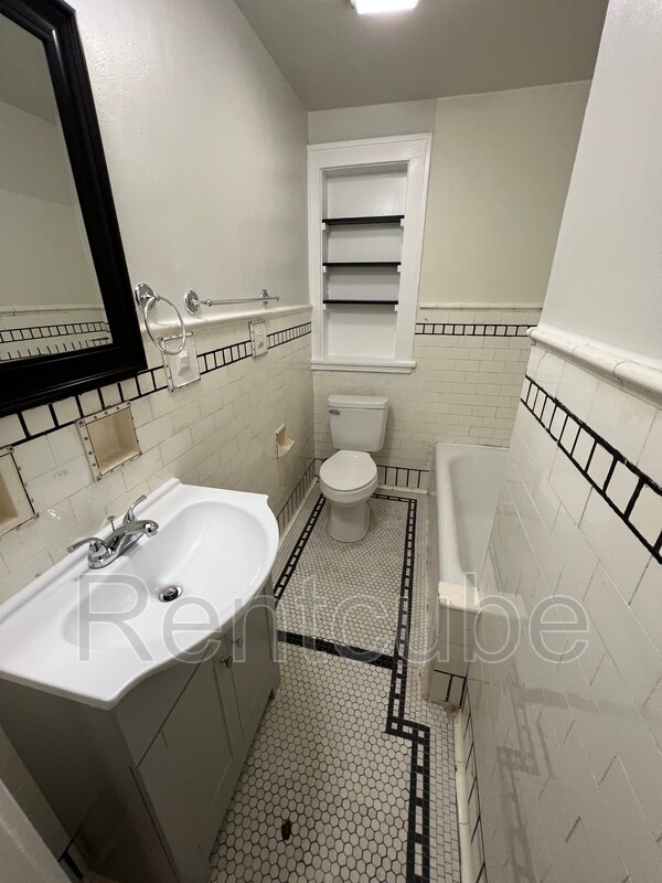 Foto del edificio - 247 W 11th St