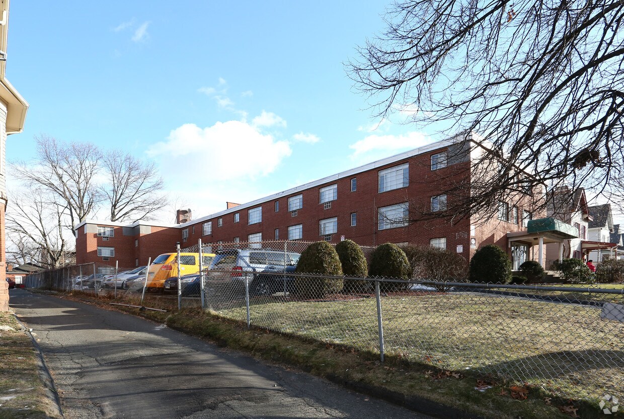 212 Laurel St Apartments in Hartford, CT