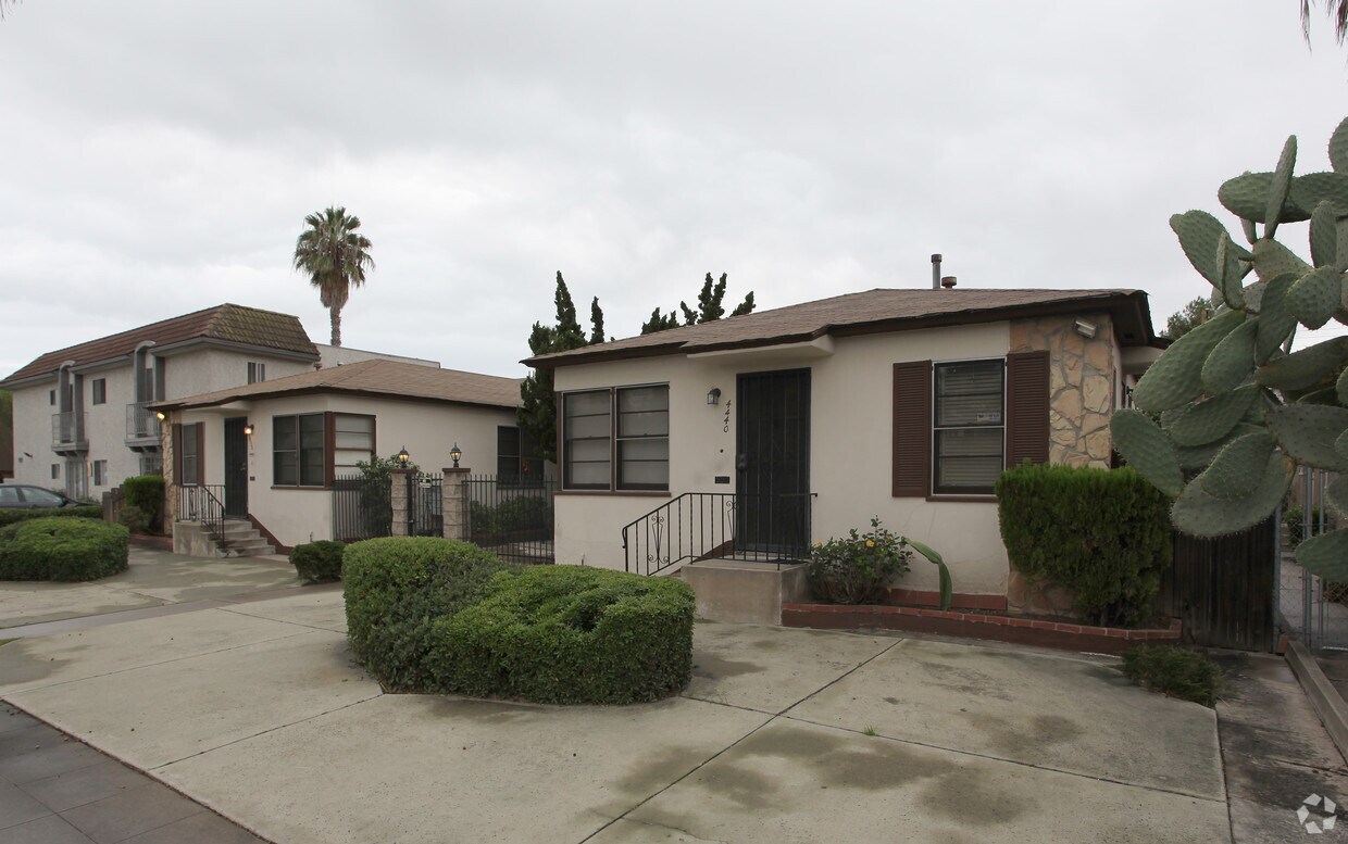 Foto del edificio - 4430-4440 Utah St