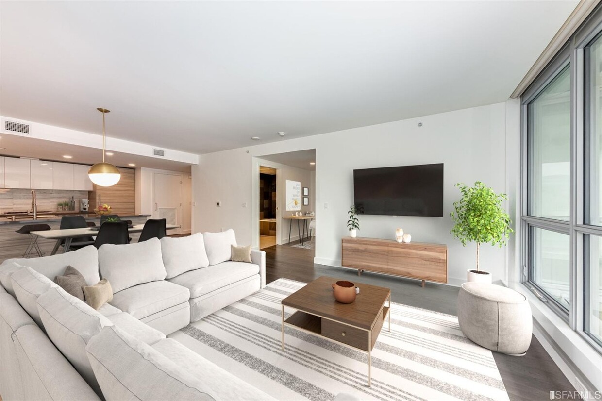 Foto principal - 718 Long Bridge St