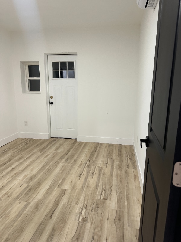 Foto del edificio - 5510 Matthews St