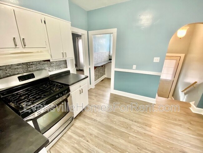 Foto del edificio - 809 E Iowa St