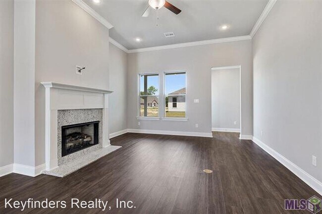 Foto del edificio - 3 br, 2 bath House - 13420 Belle Prairie Dr.