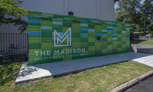 Building Photo - The Madison Apartments and Townhomes