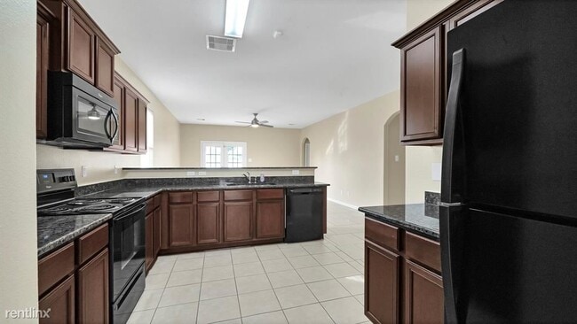Building Photo - 3 br, 2 bath House - 2722 Tracy Lane
