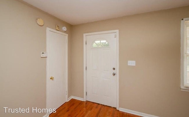 Building Photo - 4 br, 2 bath House - 201 Third Street