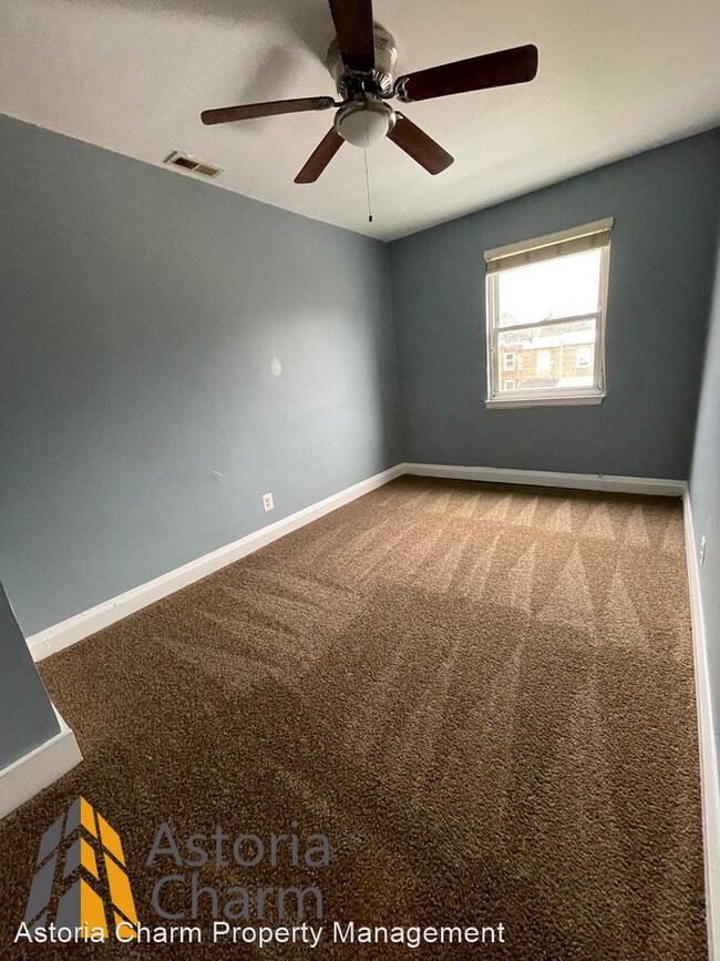 Foto del edificio - 3 br, 1.5 bath House - 102 S Kossuth St