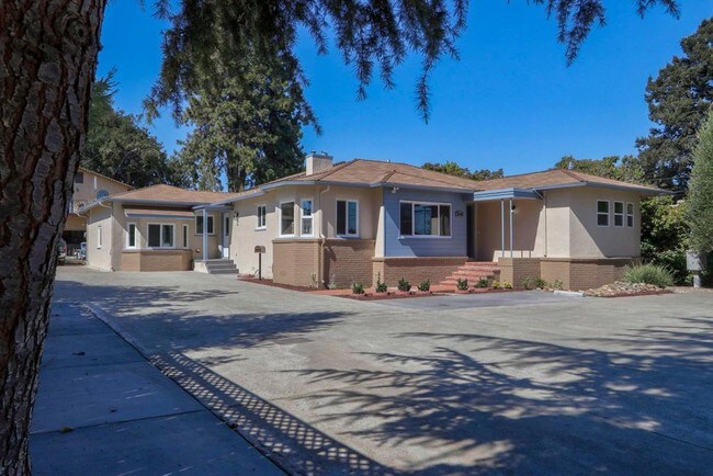 Foto del edificio - 3848 Somerset Ave