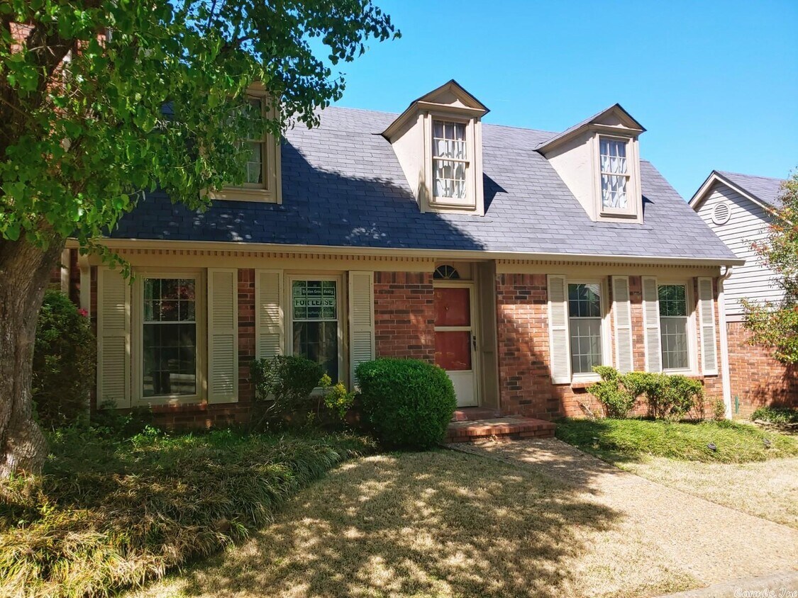 2112 Hinson Rd Unit 4, Little Rock, AR 72212 Condo for Rent in Little Rock, AR