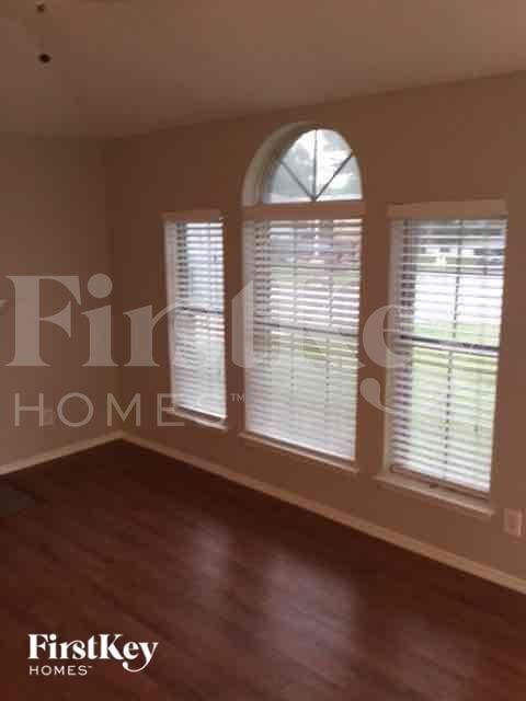 Building Photo - 1721 Quinlan Ct
