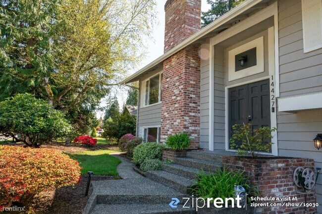 Building Photo - 5 br, 2.5 bath House - 14427 118th Avenue ...