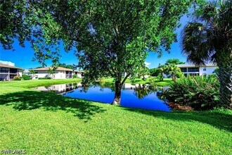 Building Photo - 135 Cypress Way E