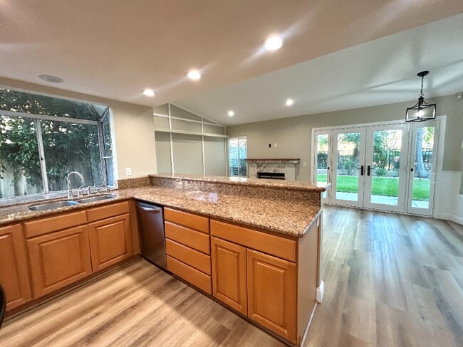 Foto del edificio - 1742 Oakview Way