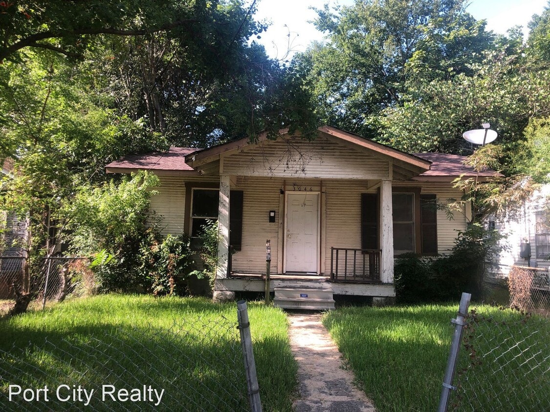 Primary Photo - 2 br, 1 bath House - 3046 Fulton Street