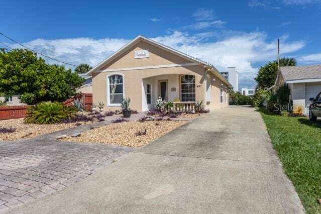 Foto del edificio - 497 Grandview Ave