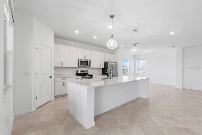 Foto del edificio - 15182 Bluffton Ln