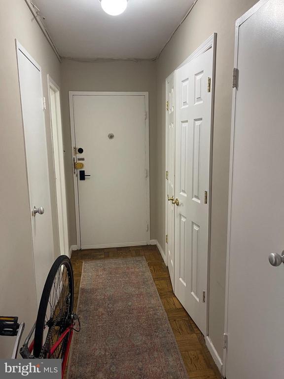 Foto del edificio - 940 25th St NW