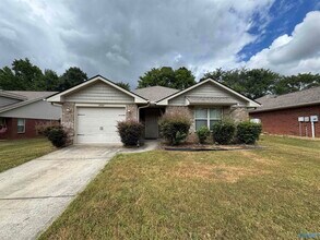 Building Photo - 29929 Park Hill Dr