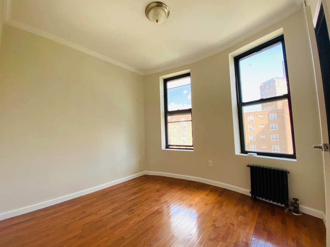 Primary Photo - 133 Avenue D Ave