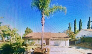 Building Photo - 3040 Norsewood Dr
