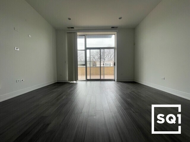 Building Photo - 4712 N Kimball Ave