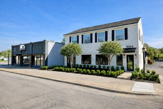 Building Photo - 2510 S MacDill Ave