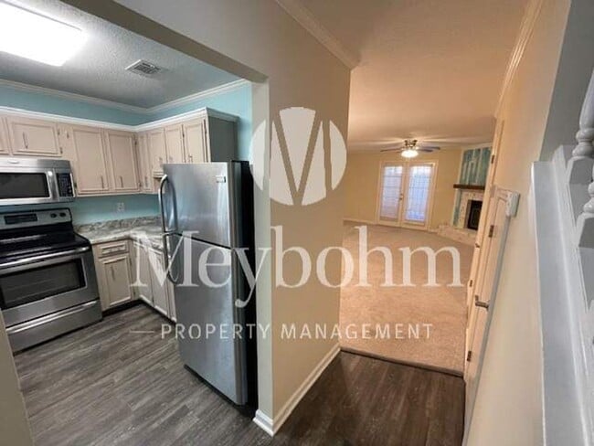 Building Photo - 2119 Turtle Court - Turtle Creek
