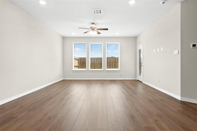 Building Photo - 712 Lone Rock Dr