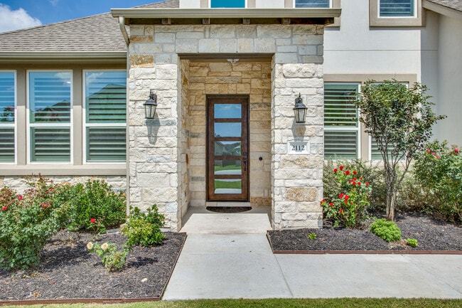 Building Photo - 2112 Clintons Cloud Ct