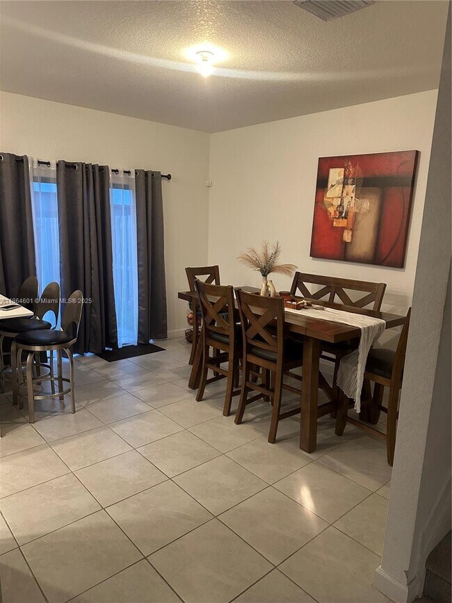 Foto del edificio - 28532 SW 133rd Path