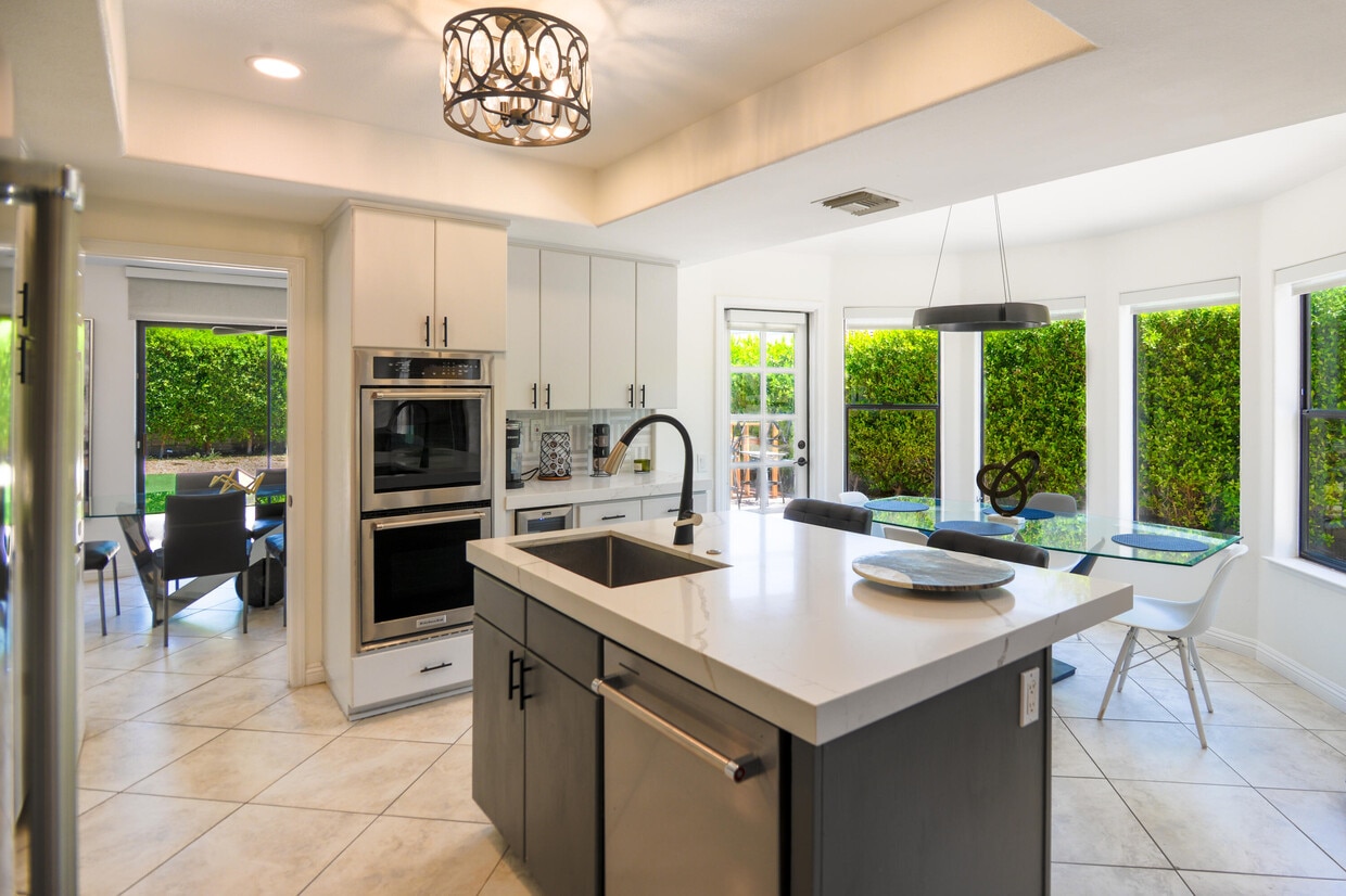 Foto principal - 74830 Waring Ct