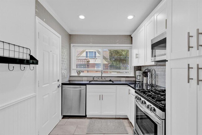 Foto del edificio - 5516 Chenevert St