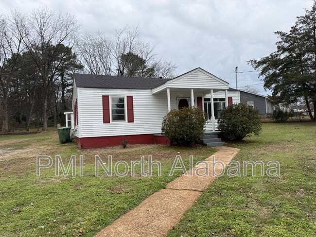 Foto del edificio - 1021 Fairway Dr NW