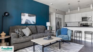 Building Photo - 729 Junction Dr