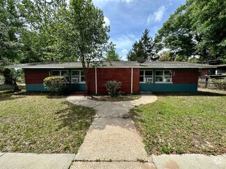 Building Photo - 6623 Clayton Ln