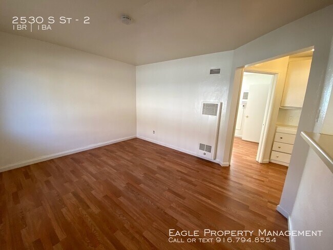 Building Photo - 2530 S St