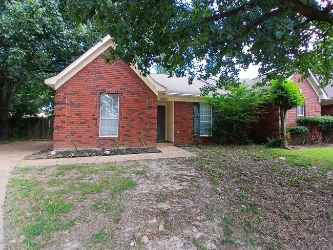 Charming 3-bedroom 2 bath home in Bartlett - Charming 3-bedroom 2 bath home in Bartlett