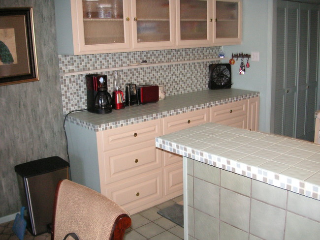 Kitchen area - Pleasure Island Condos