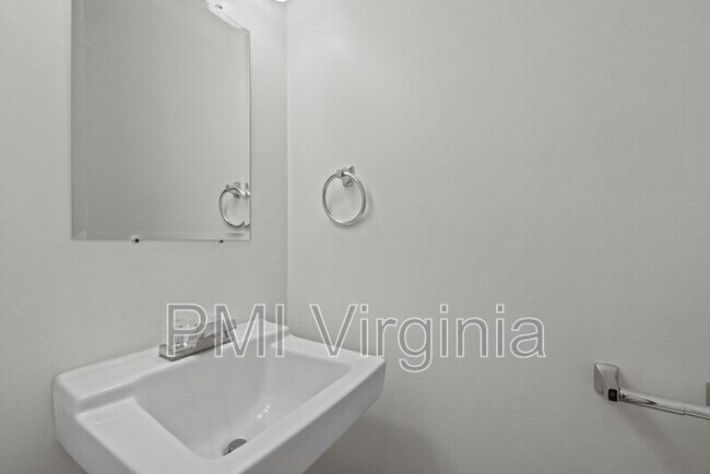 Foto del edificio - 3772 Pepperwood Ct