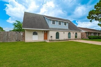 Building Photo - 10902 Sagevale Ln