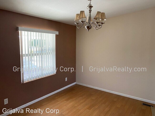 Building Photo - 3 br, 2 bath House - 2989 E Acacia Club Lane