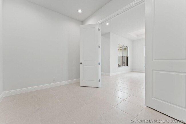 Building Photo - 12550 Nautilus Cir