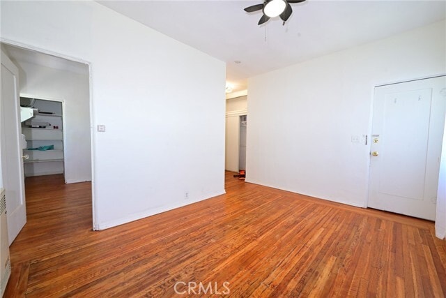 Building Photo - 902 S Marengo Ave